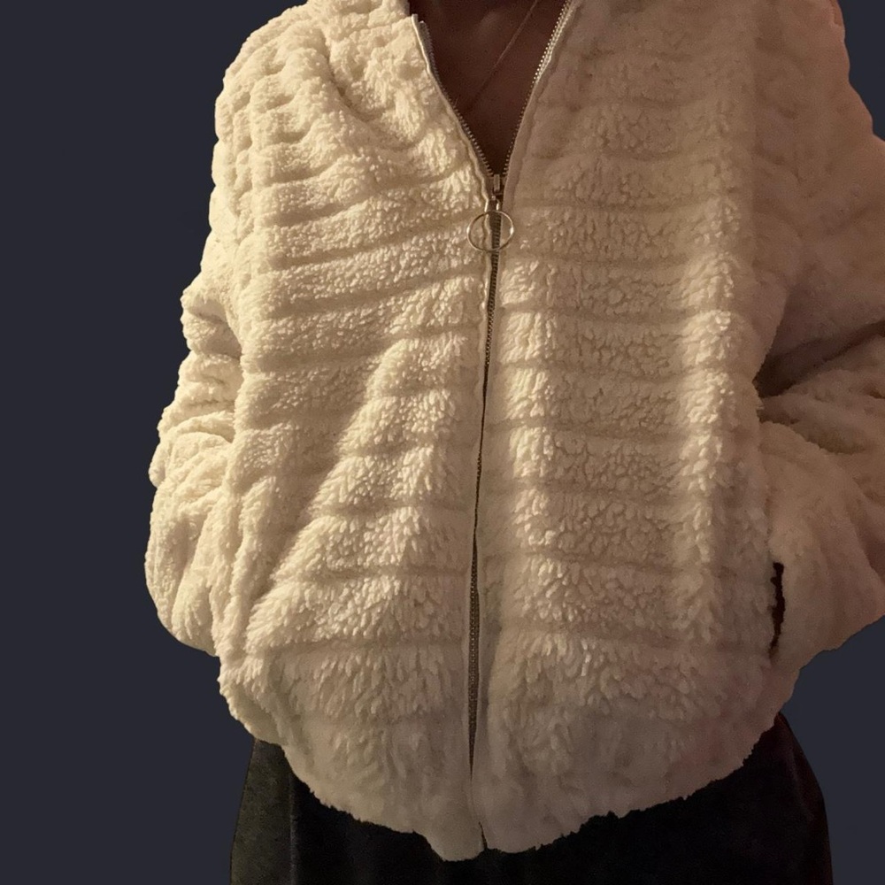 Women's Cream Fluffy Jacket